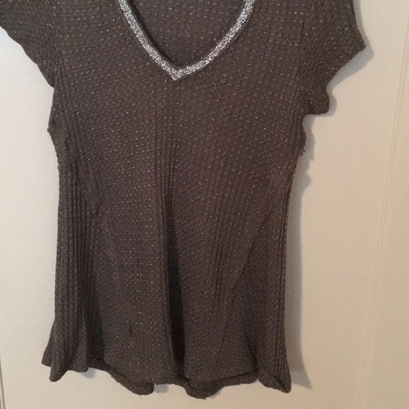 Top - Picture 3 of 3